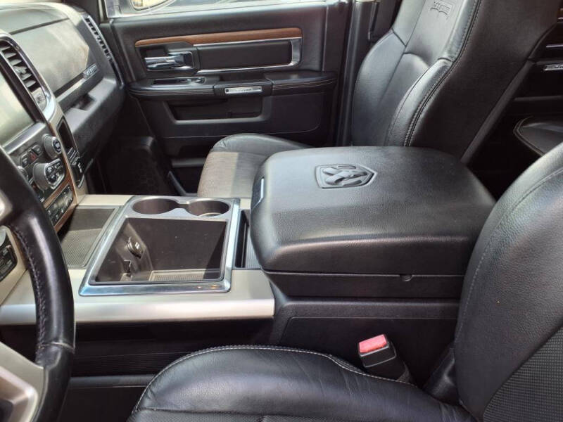 2015 RAM 1500 Laramie