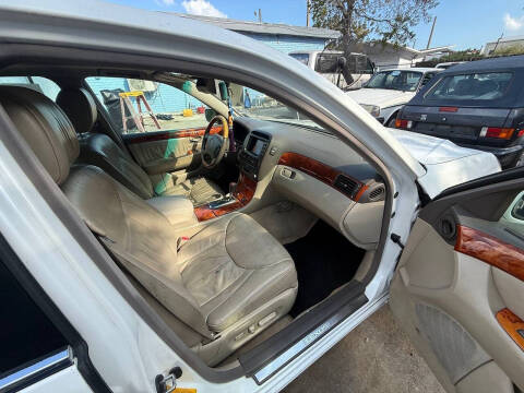2002 Lexus LS 430