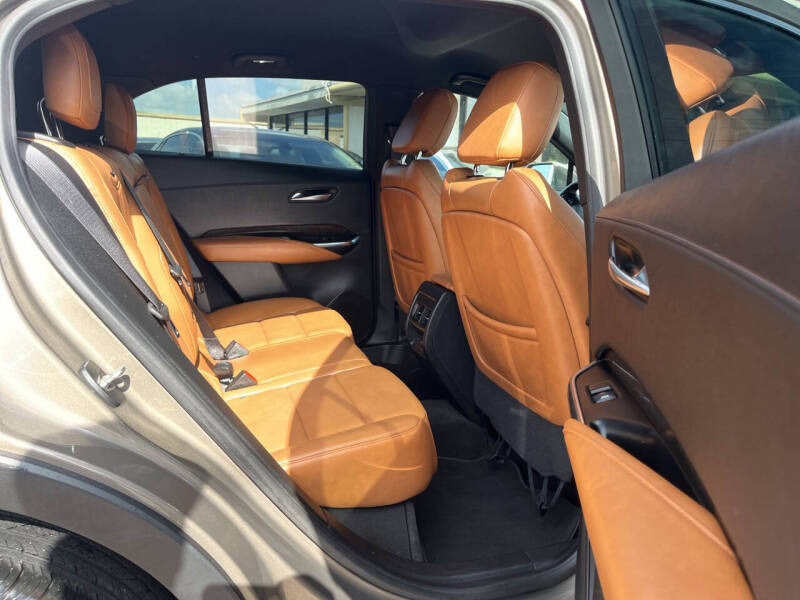 2020 Cadillac XT4 Premium Luxury