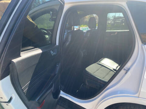 2023 Ford Escape ST-Line