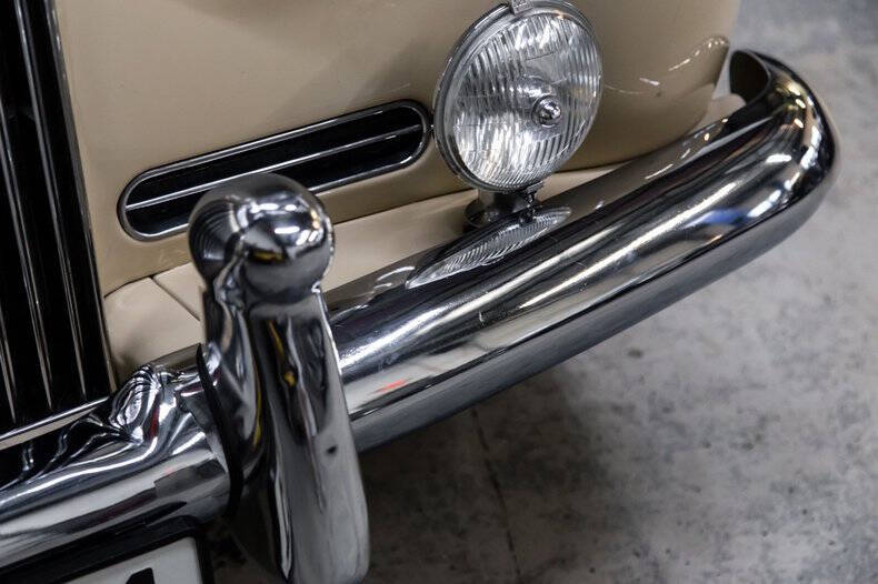 1961 Rolls-Royce SILVER CLOUD LWB
