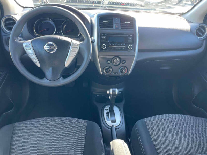 2016 Nissan Versa 1.6 S