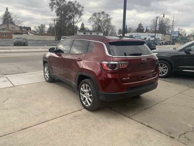 2022 Jeep Compass Latitude Lux