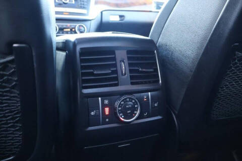 2015 Mercedes-Benz GL-Class GL 550 4MATIC