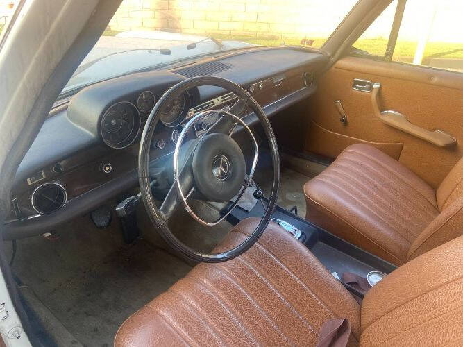 1970 Mercedes-Benz 280-Class