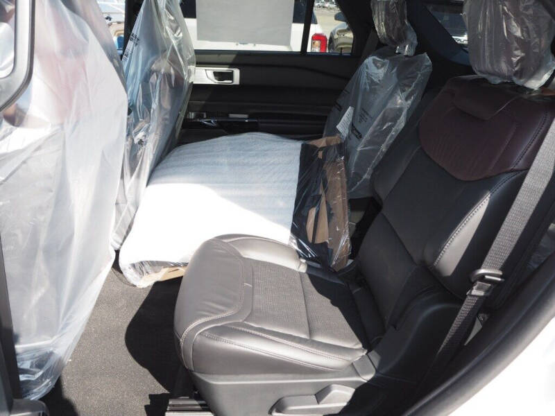 2021 Ford Explorer Platinum