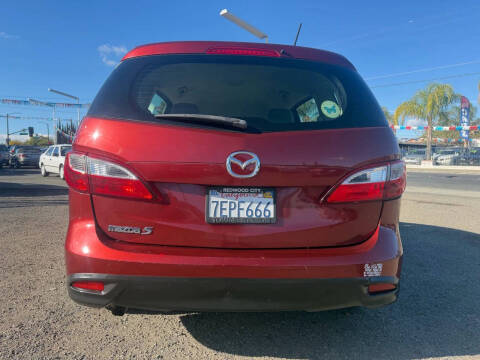 2012 Mazda MAZDA5 Sport
