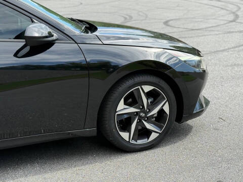 2023 Hyundai Elantra