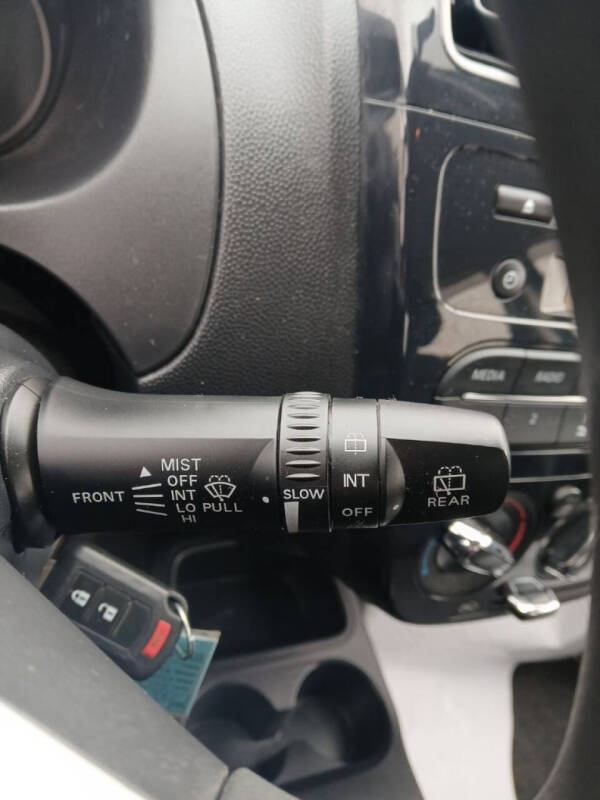 2017 Mitsubishi Mirage ES