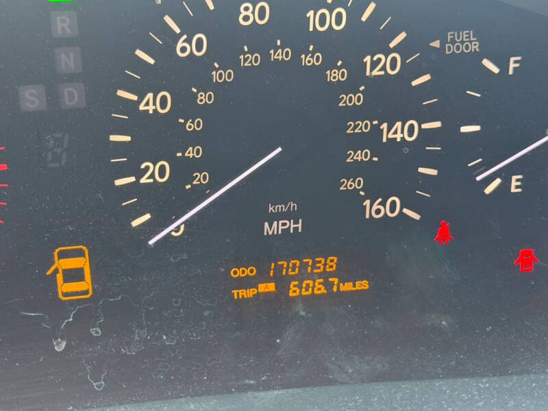 2004 Lexus LS 430