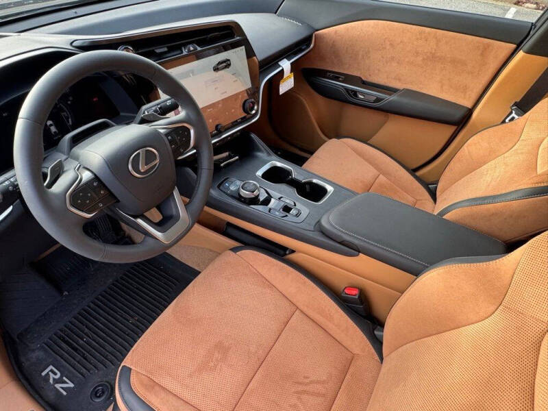 2023 Lexus RZ 450e