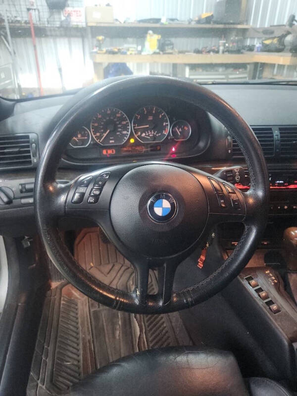 2002 BMW 3 Series 330Ci