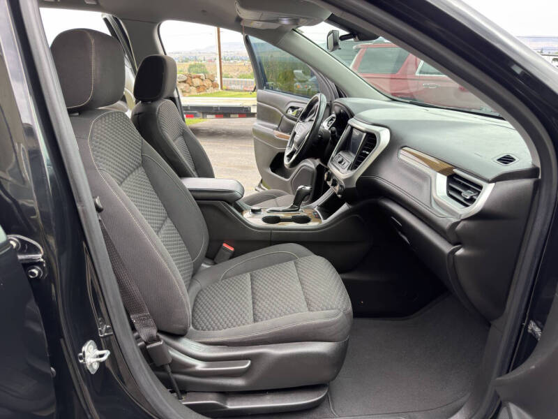 2018 GMC Acadia SLE-1