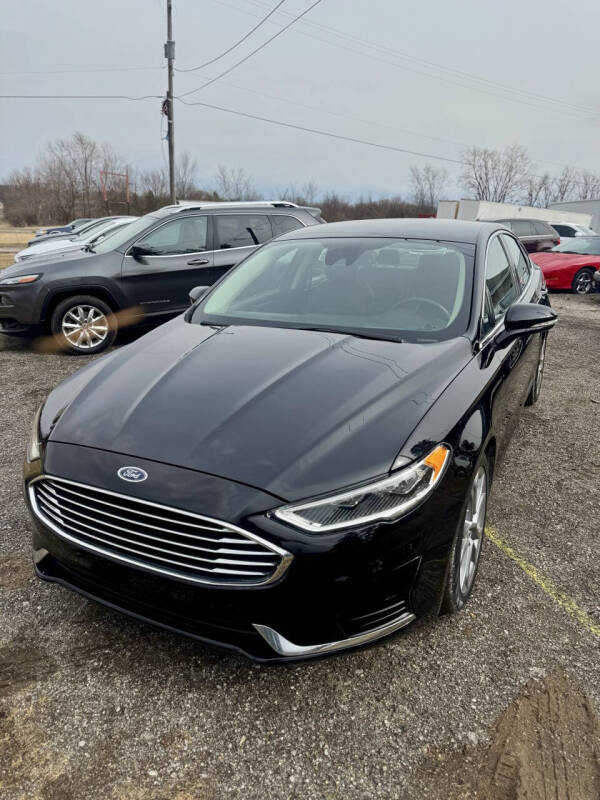 2019 Ford Fusion SEL's photo