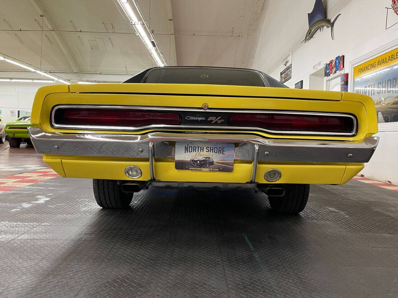 1970 Dodge Charger 25
