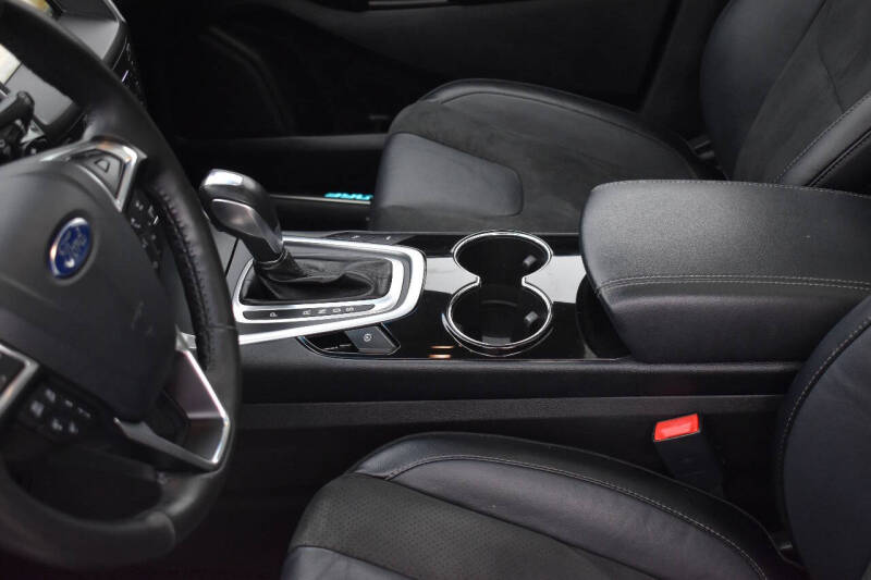 2015 Ford Edge Sport