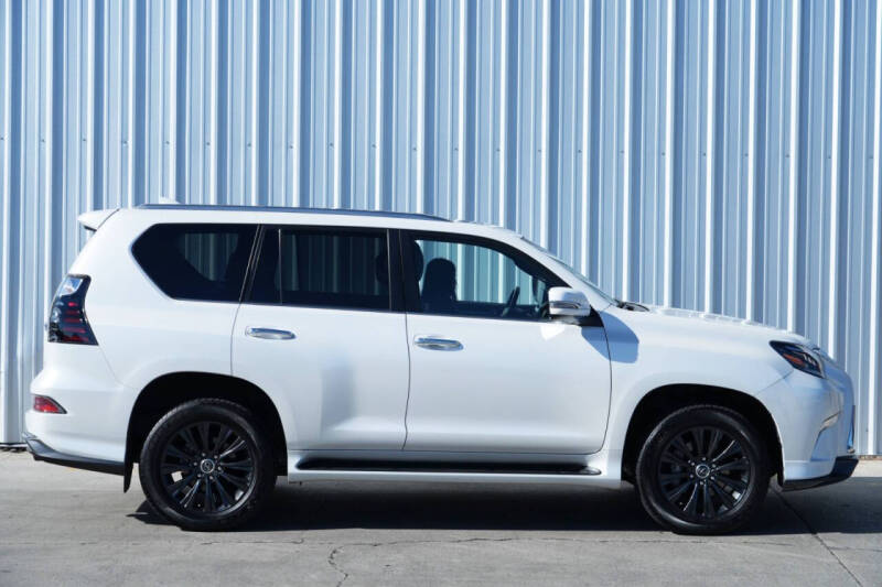 2023 Lexus GX 460