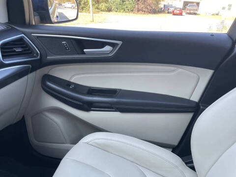 2017 Ford Edge Titanium