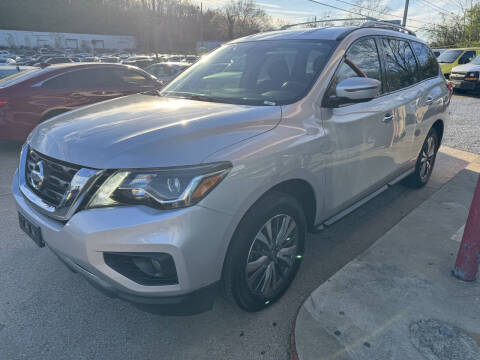 2019 Nissan Pathfinder SV