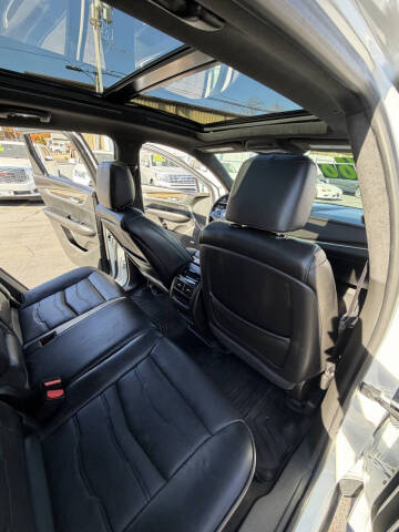 2017 Cadillac XT5 Platinum