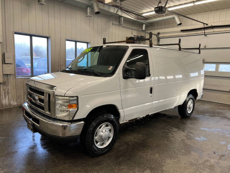 2009 Ford E-Series for sale at Sand's Auto Sales in Cambridge MN