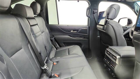 2023 Lexus LX 600 Luxury