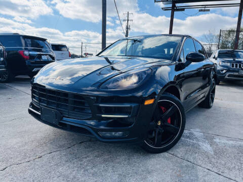 2015 Porsche Macan Turbo