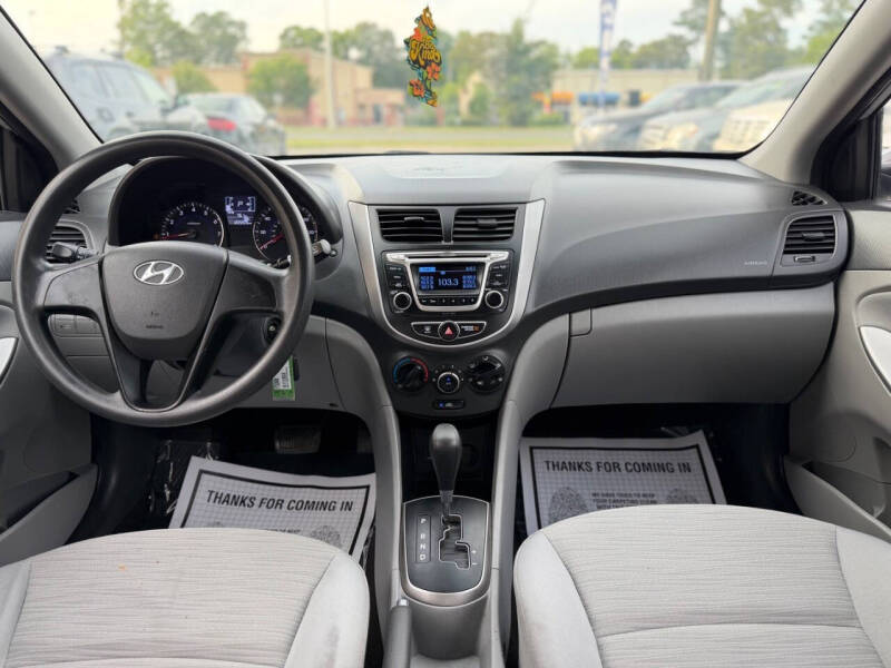 2015 Hyundai Accent GLS