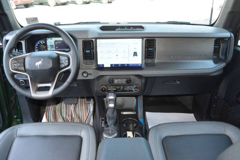 2024 Ford Bronco Black Diamond