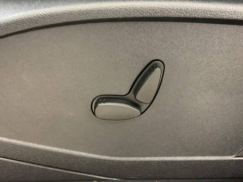 2023 Ford Transit Connect XLT