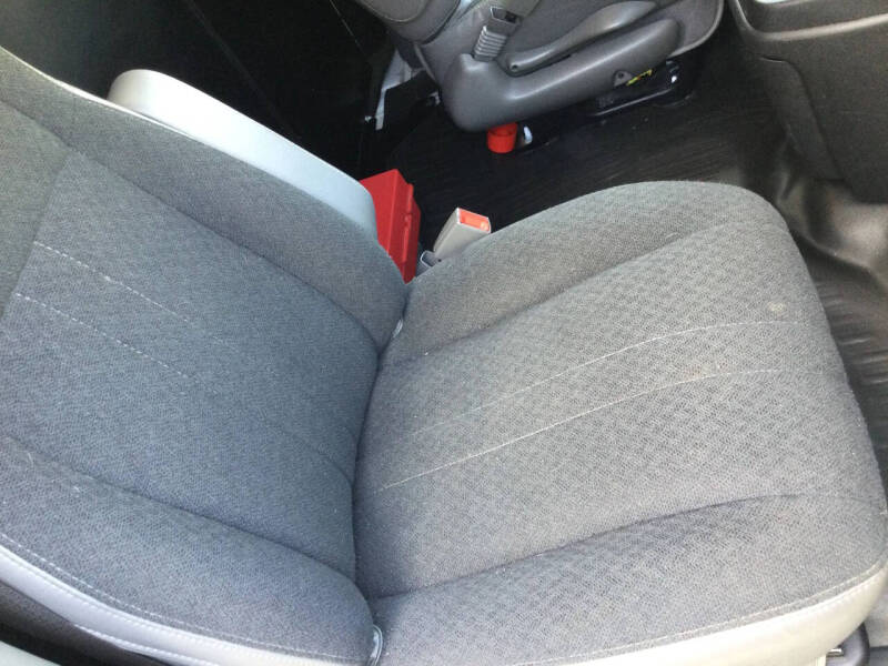 2023 Chevrolet Express 2500