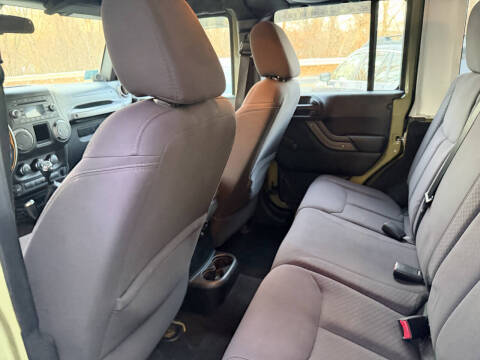 2013 Jeep Wrangler Unlimited Freedom Edition