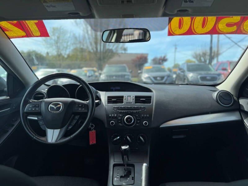 2012 Mazda MAZDA3 i Touring