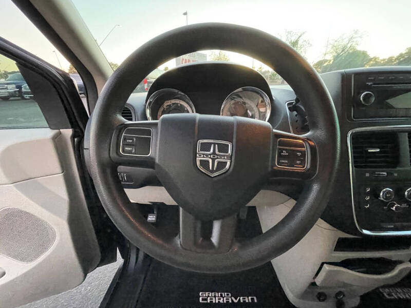 2015 Dodge Grand Caravan SE