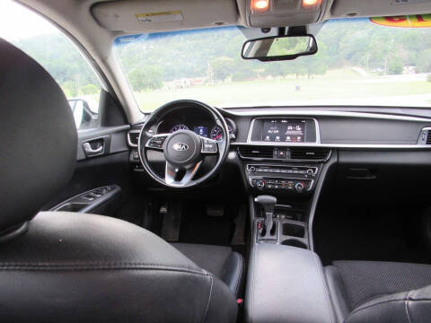 2019 Kia Optima S