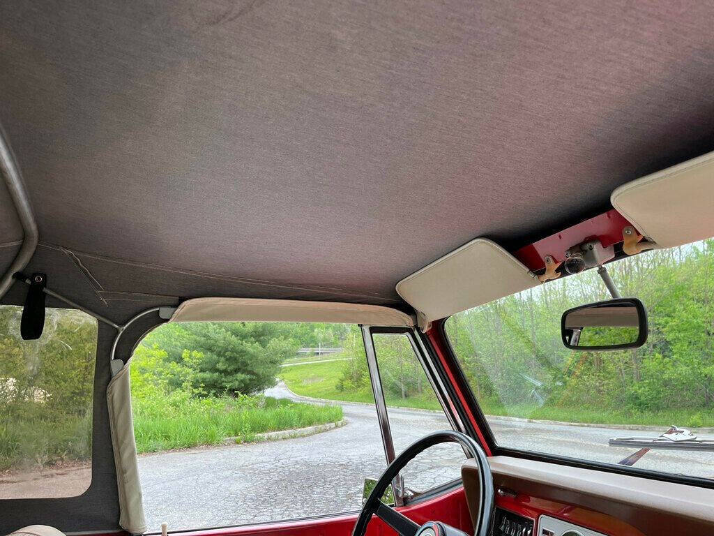 1972 Jeep COMMANDO 19
