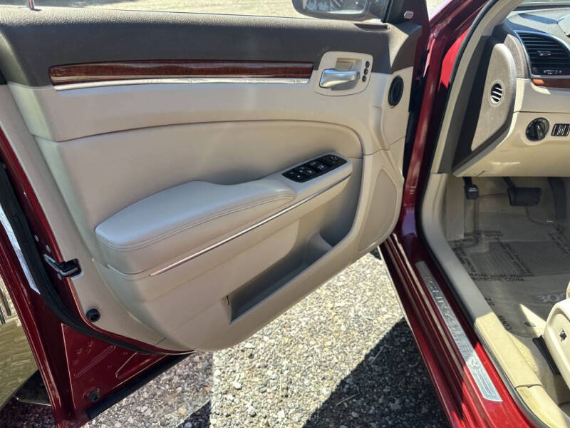2011 Chrysler 300 C