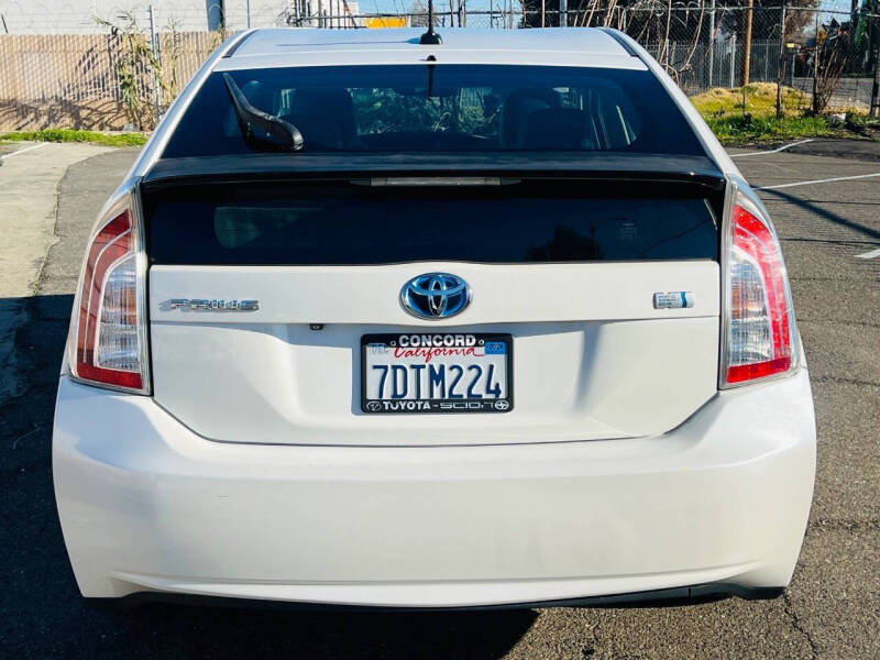 2014 Toyota Prius Four