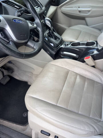 2014 Ford Escape Titanium