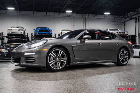 2016 Porsche Panamera 4 Edition