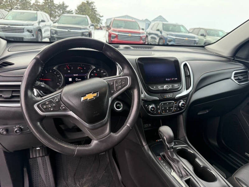 2022 Chevrolet Equinox Premier
