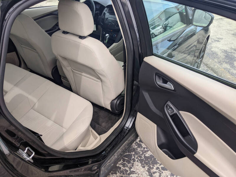 2015 Ford Focus SE