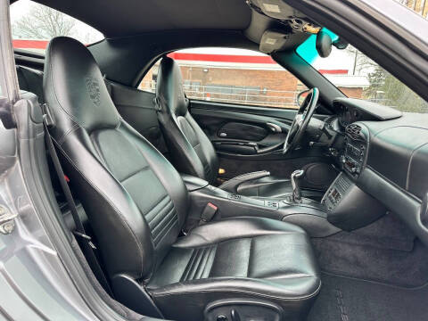 2001 Porsche 911 Carrera 4