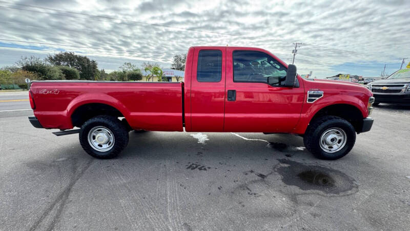 2010 Ford F-250 Super Duty XLT's photo
