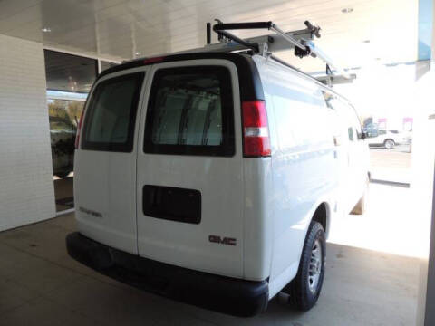 2023 GMC Savana 2500