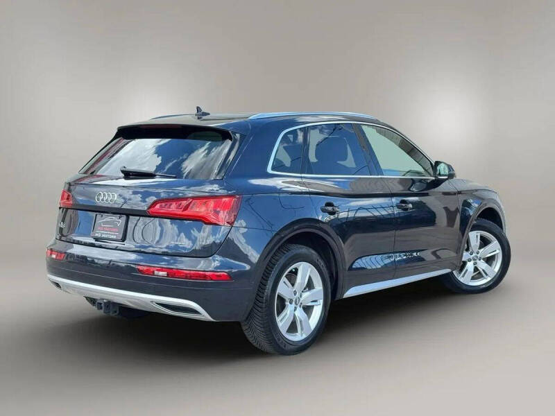 2019 Audi Q5 quattro Prestige 45 TFSI