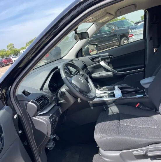 2023 Mitsubishi Eclipse Cross ES