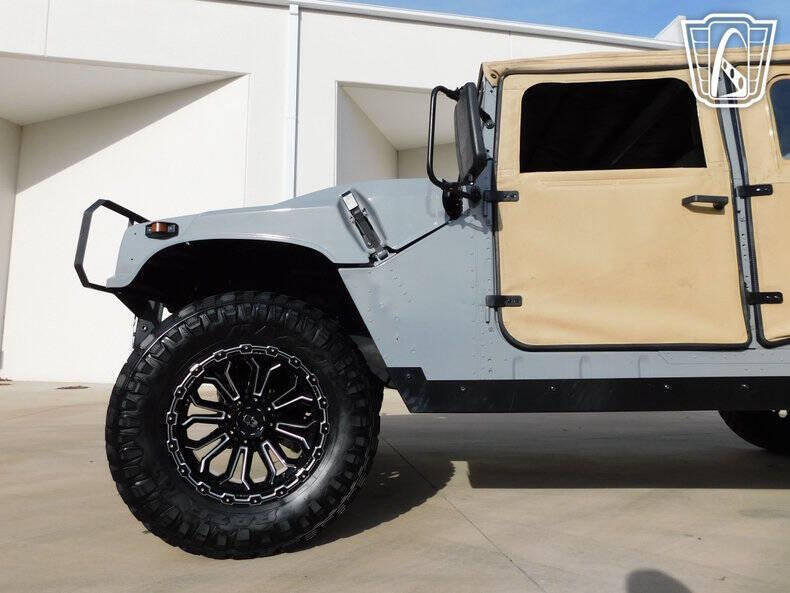 1999 AM General Hummer