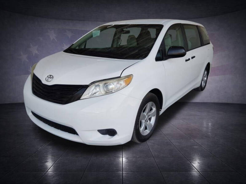 2017 Toyota Sienna L 7-Passenger