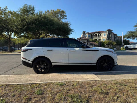 2018 Land Rover Range Rover Velar P250 R-Dynamic SE